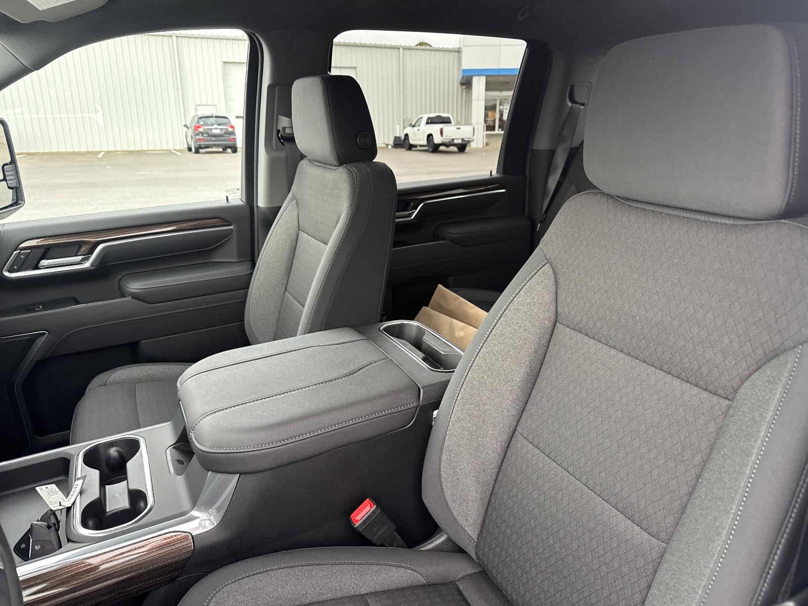 2026 Chevrolet Silverado 3500 HD Chassis Cab LT