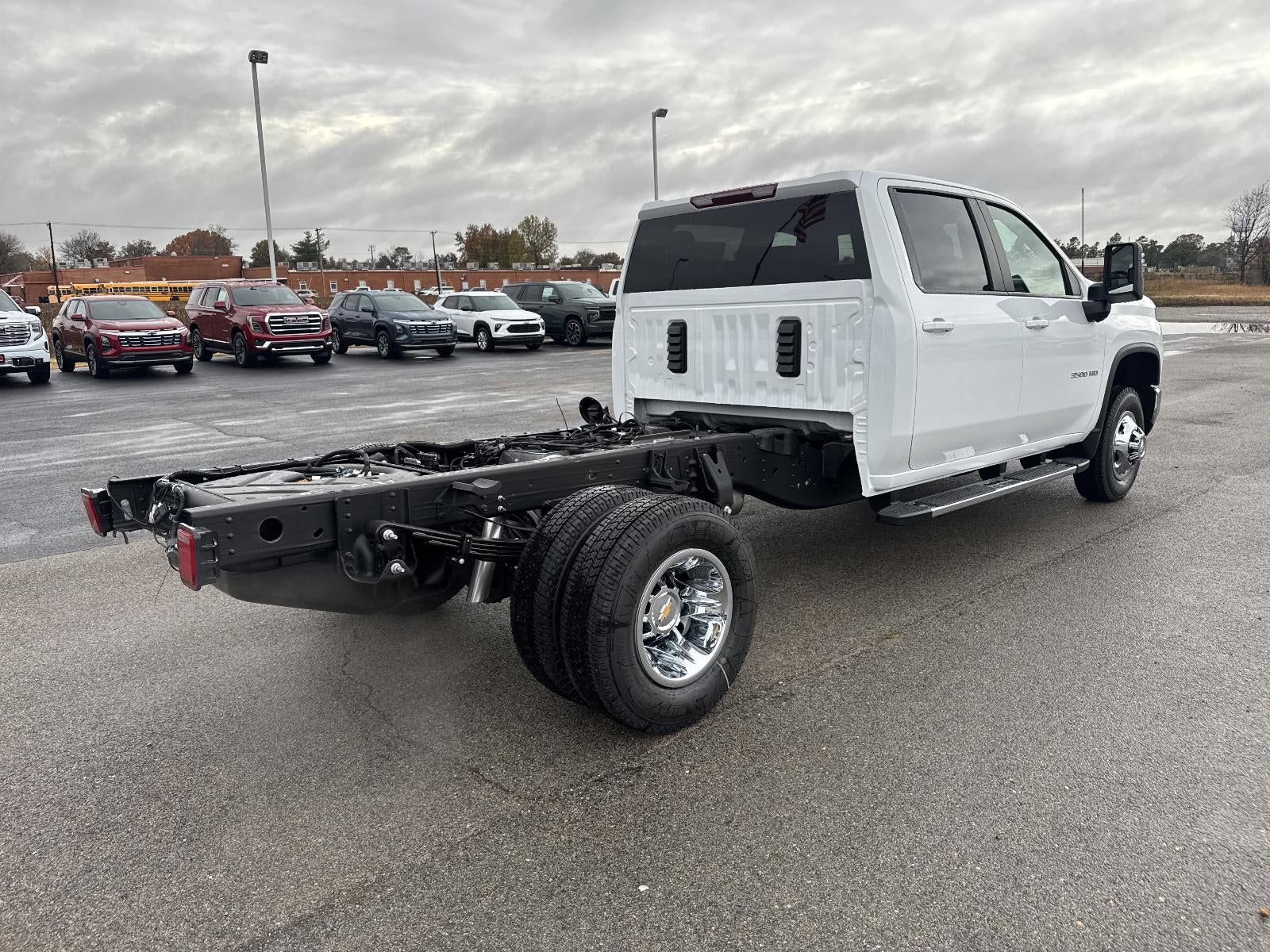 2026 Chevrolet Silverado 3500 HD Chassis Cab LT