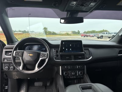 2022 Chevrolet Suburban 4WD LT