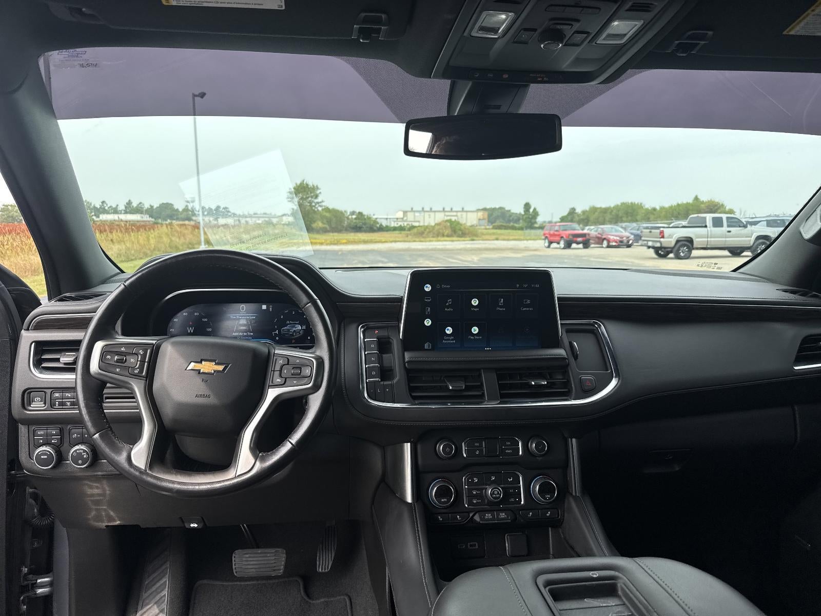 2022 Chevrolet Suburban 4WD LT