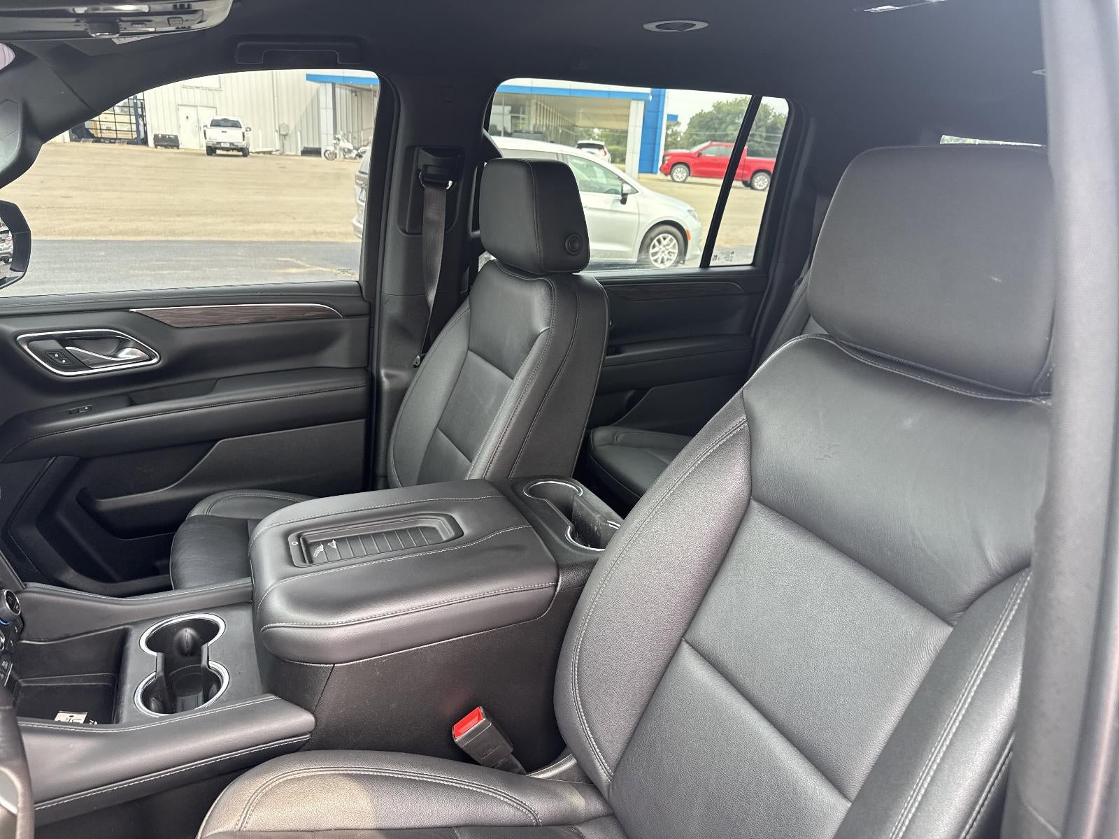 2022 Chevrolet Suburban 4WD LT