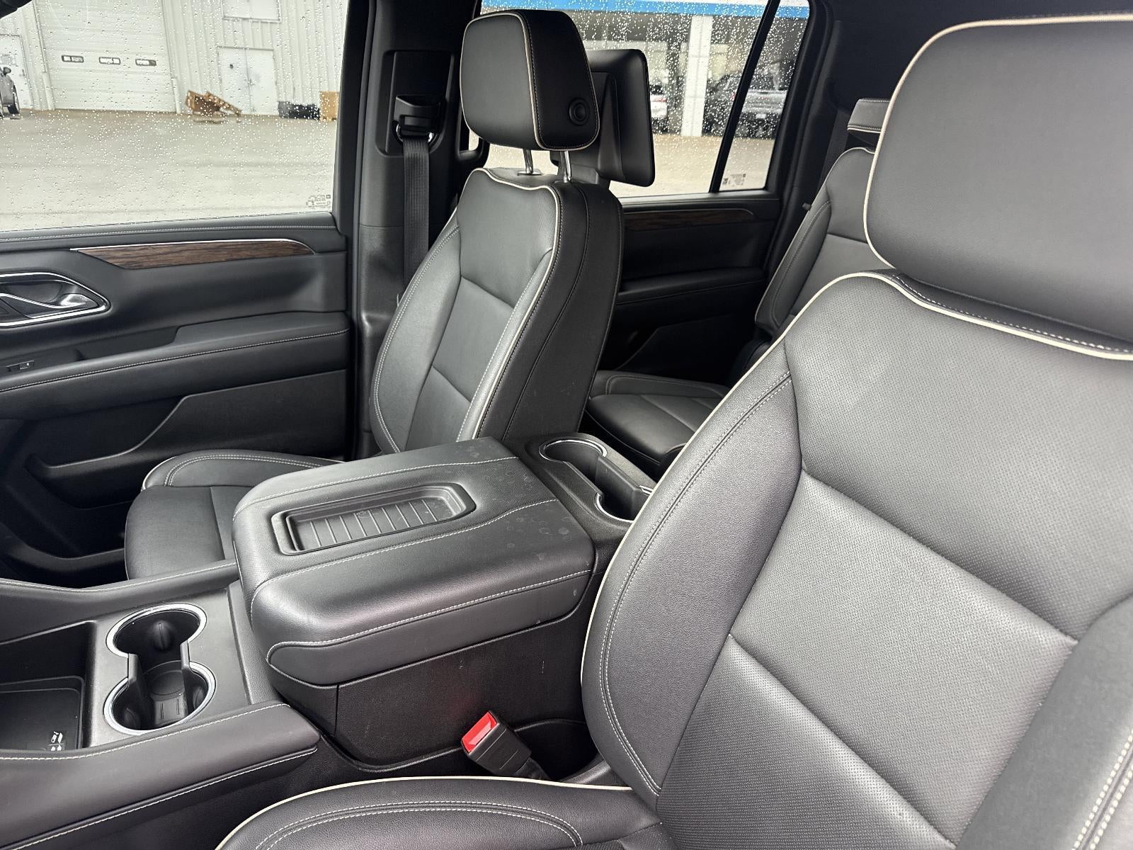 2023 Chevrolet Suburban 4WD Premier