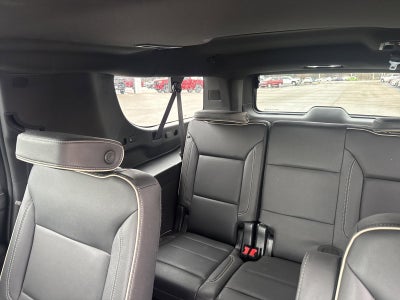 2023 Chevrolet Suburban 4WD Premier