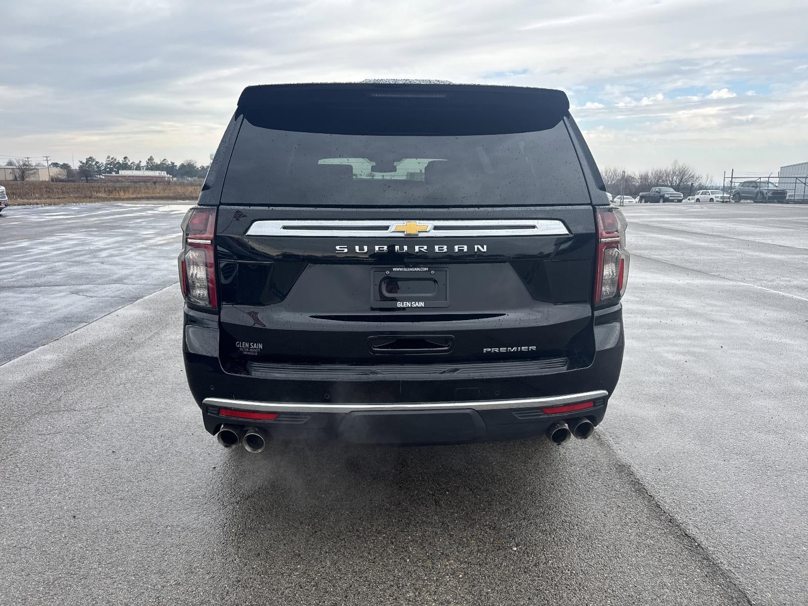 2023 Chevrolet Suburban 4WD Premier