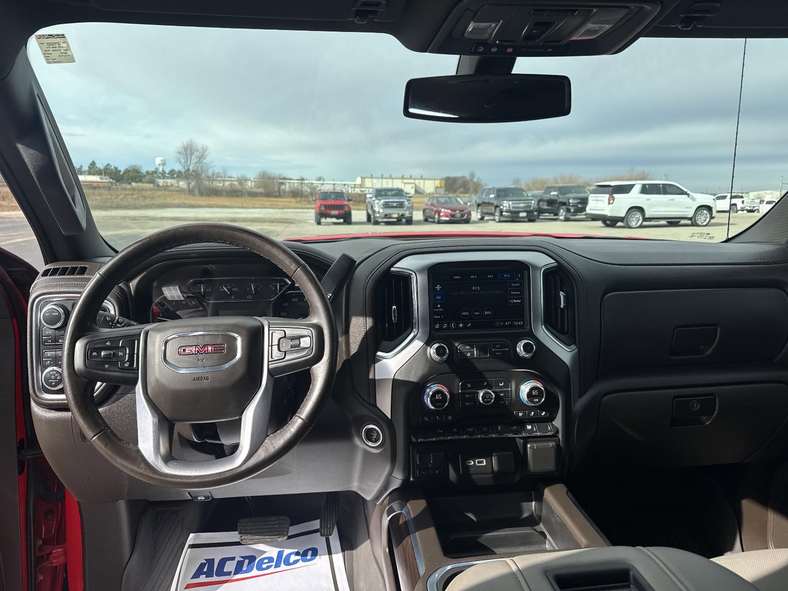 2021 GMC Sierra 1500 Crew Cab Short Box 4-Wheel Drive SLT