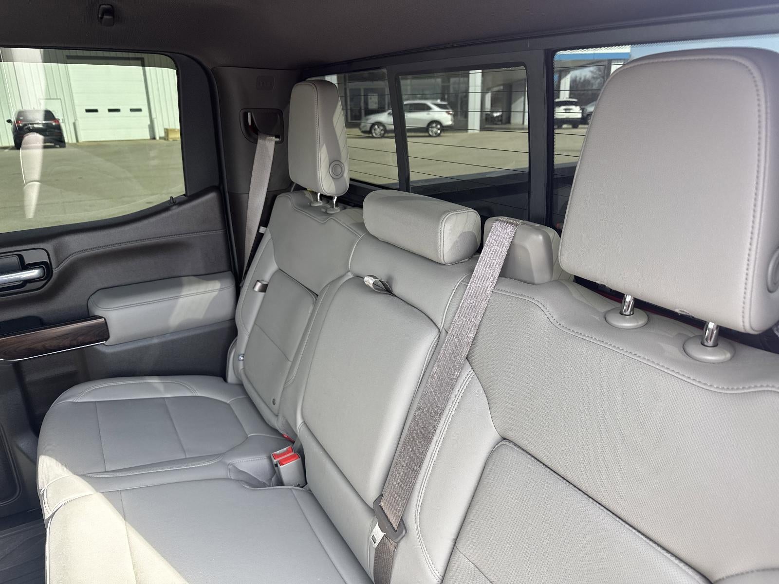 2021 GMC Sierra 1500 Crew Cab Short Box 4-Wheel Drive SLT