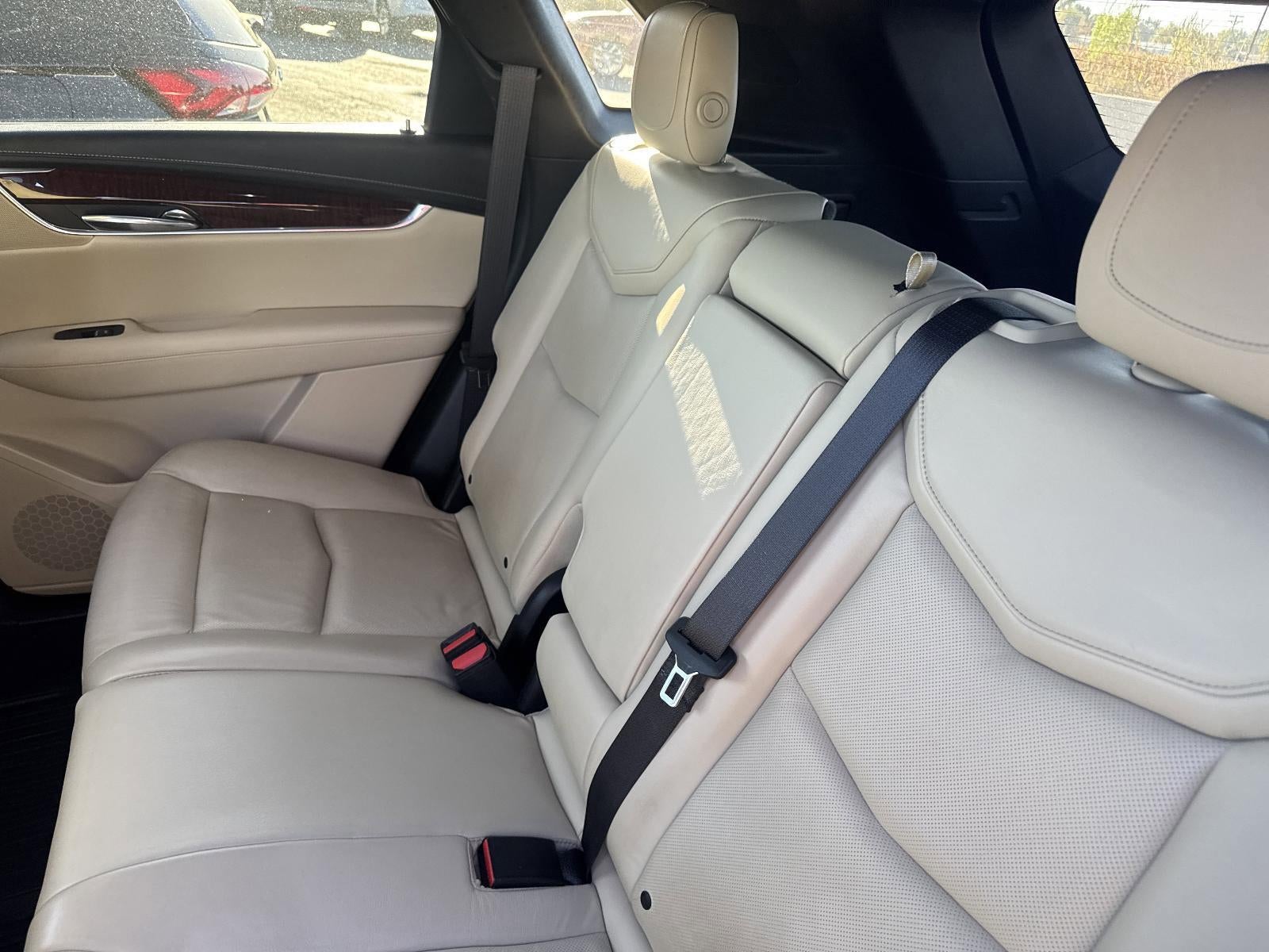 2017 Cadillac XT5 AWD 4dr Premium Luxury