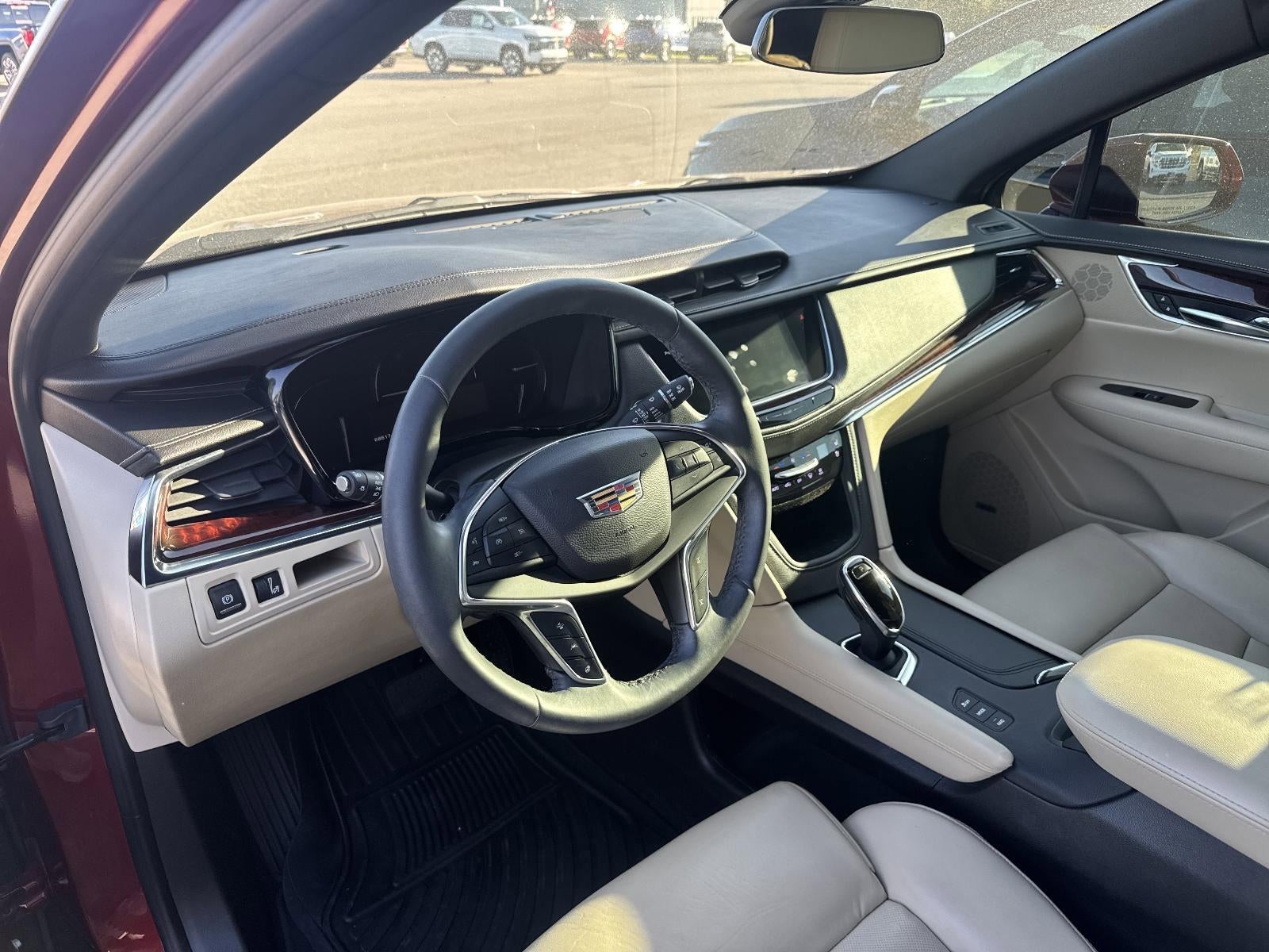 2017 Cadillac XT5 AWD 4dr Premium Luxury