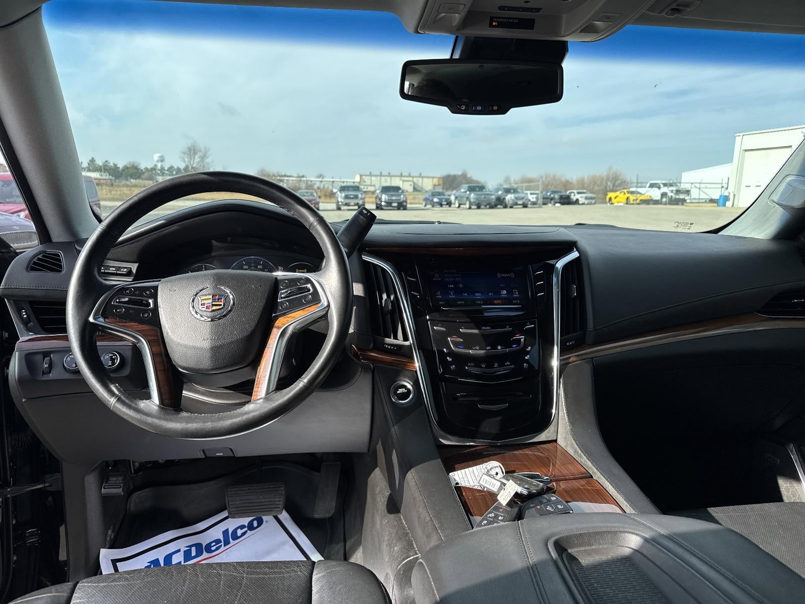 2015 Cadillac Escalade ESV 4WD Luxury