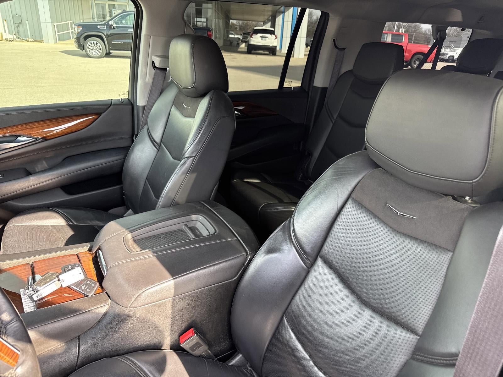 2015 Cadillac Escalade ESV 4WD Luxury