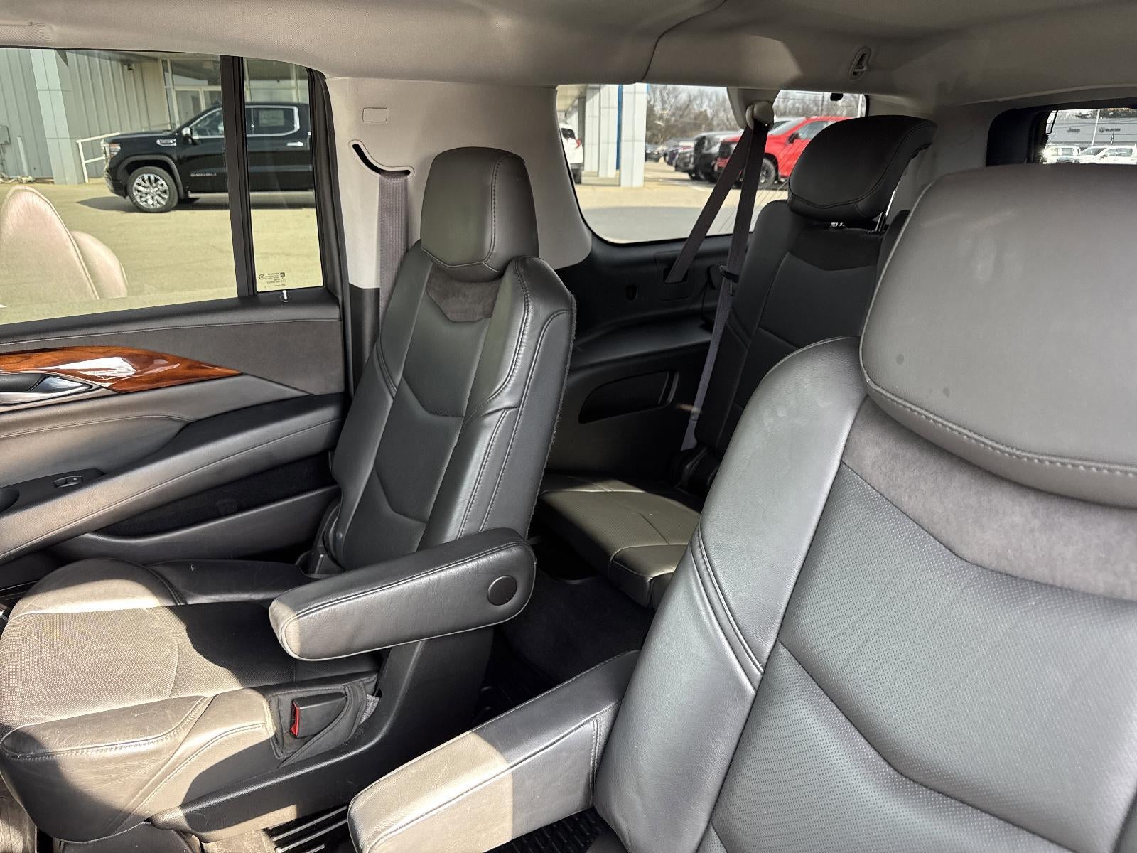 2015 Cadillac Escalade ESV 4WD Luxury