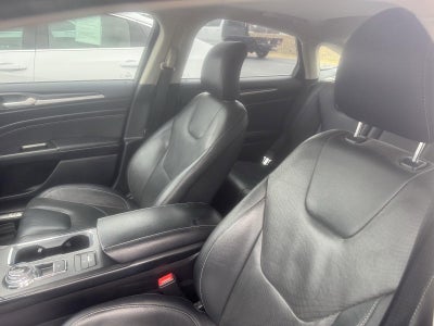 2019 Ford Fusion Hybrid Titanium FWD