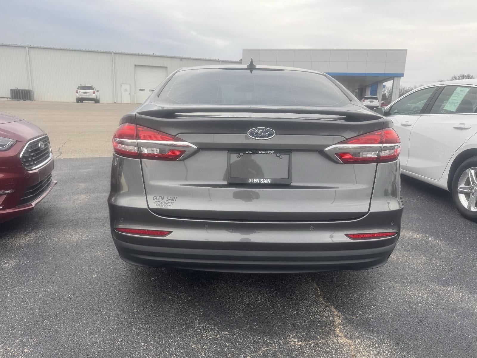 2019 Ford Fusion Hybrid Titanium FWD
