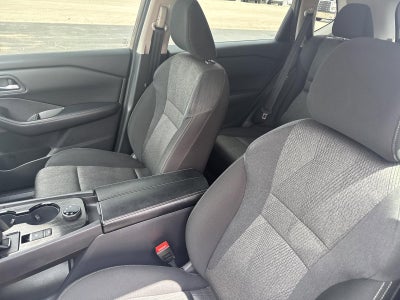 2025 Nissan Rogue AWD SV