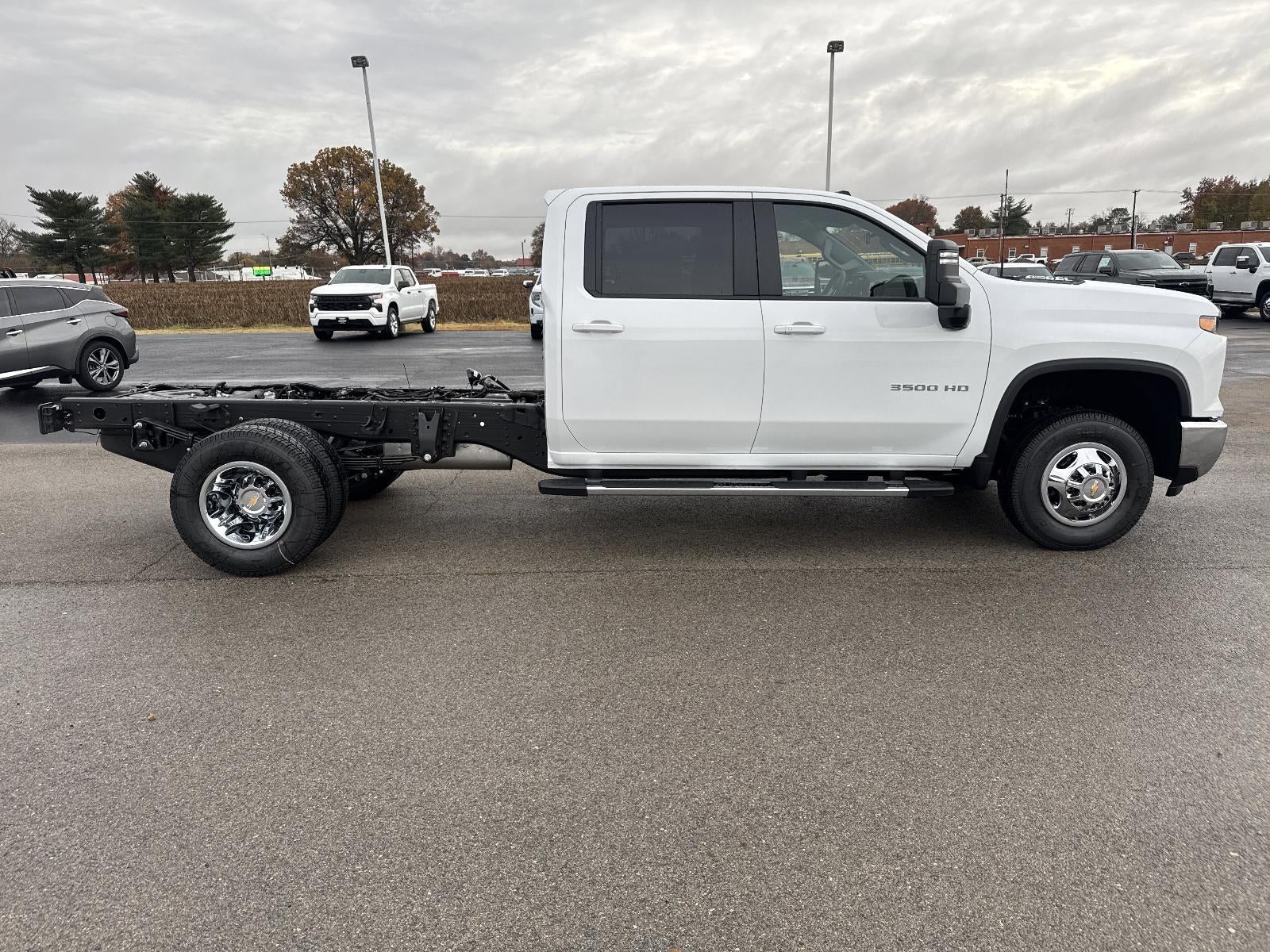 2026 Chevrolet Silverado 3500 HD Chassis Cab LT