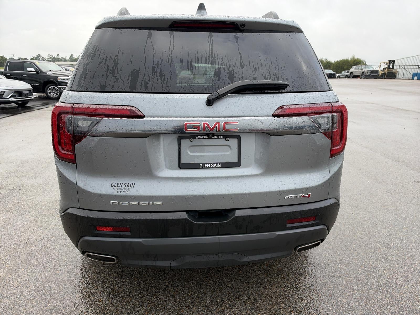 2023 GMC Acadia AT4