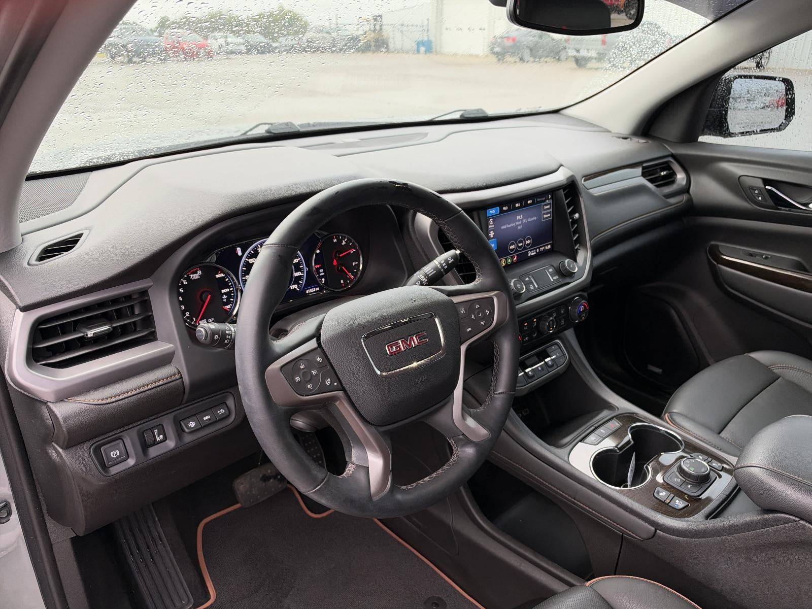 2023 GMC Acadia AT4