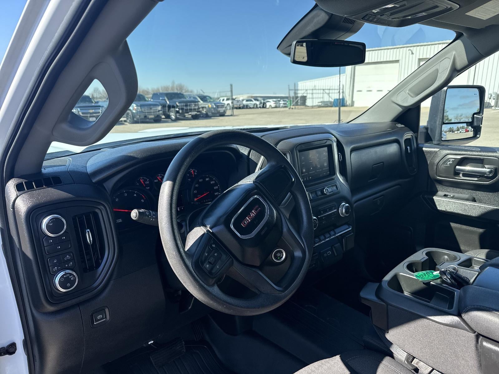 2024 GMC Sierra 3500 HD Pro DRW