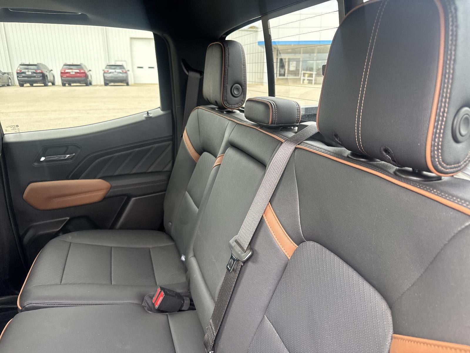 2024 GMC Canyon AT4