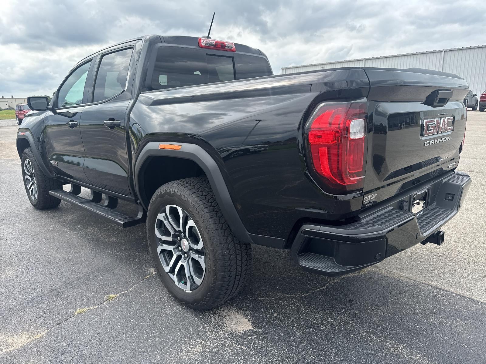 2024 GMC Canyon AT4