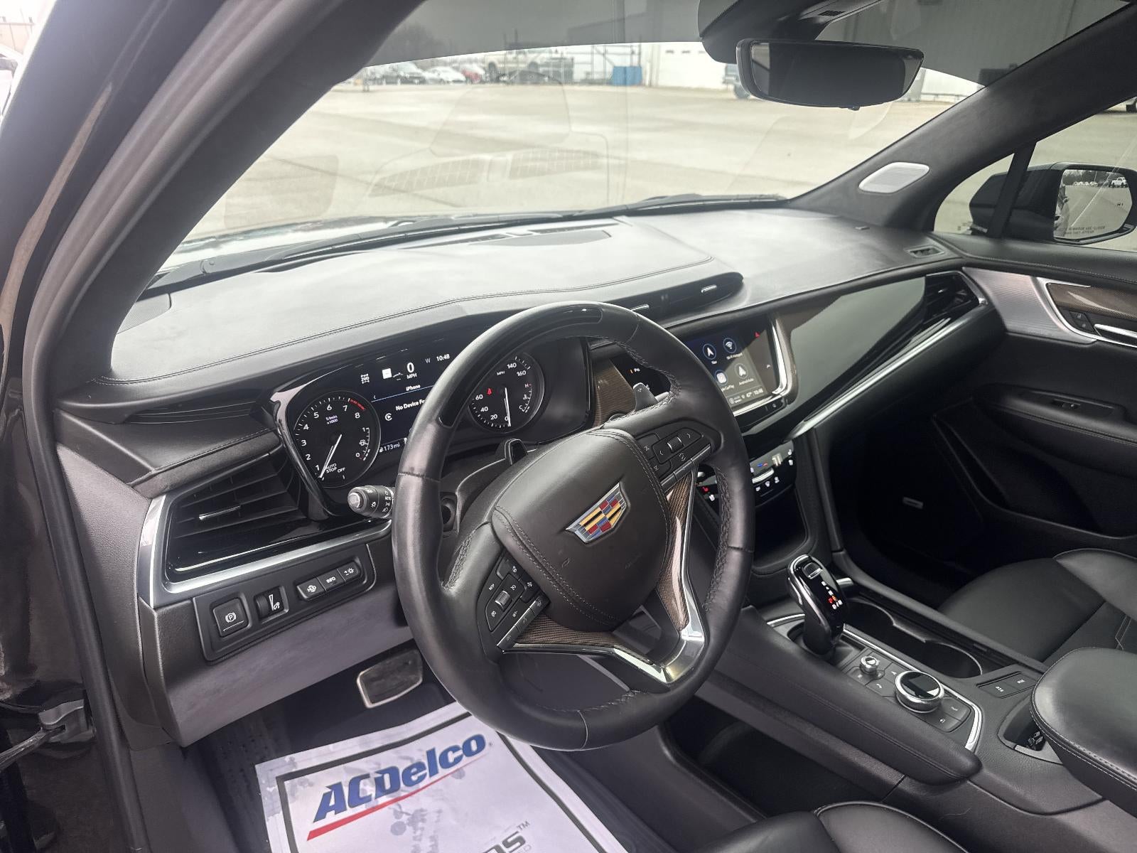 2024 Cadillac XT6 Sport