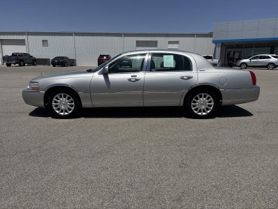 2007 Lincoln Town Car Signature