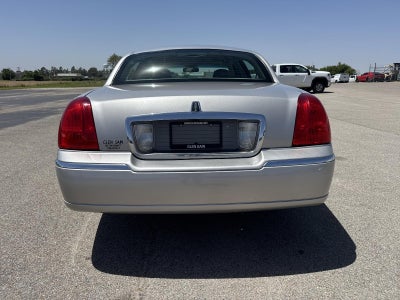 2007 Lincoln Town Car Signature