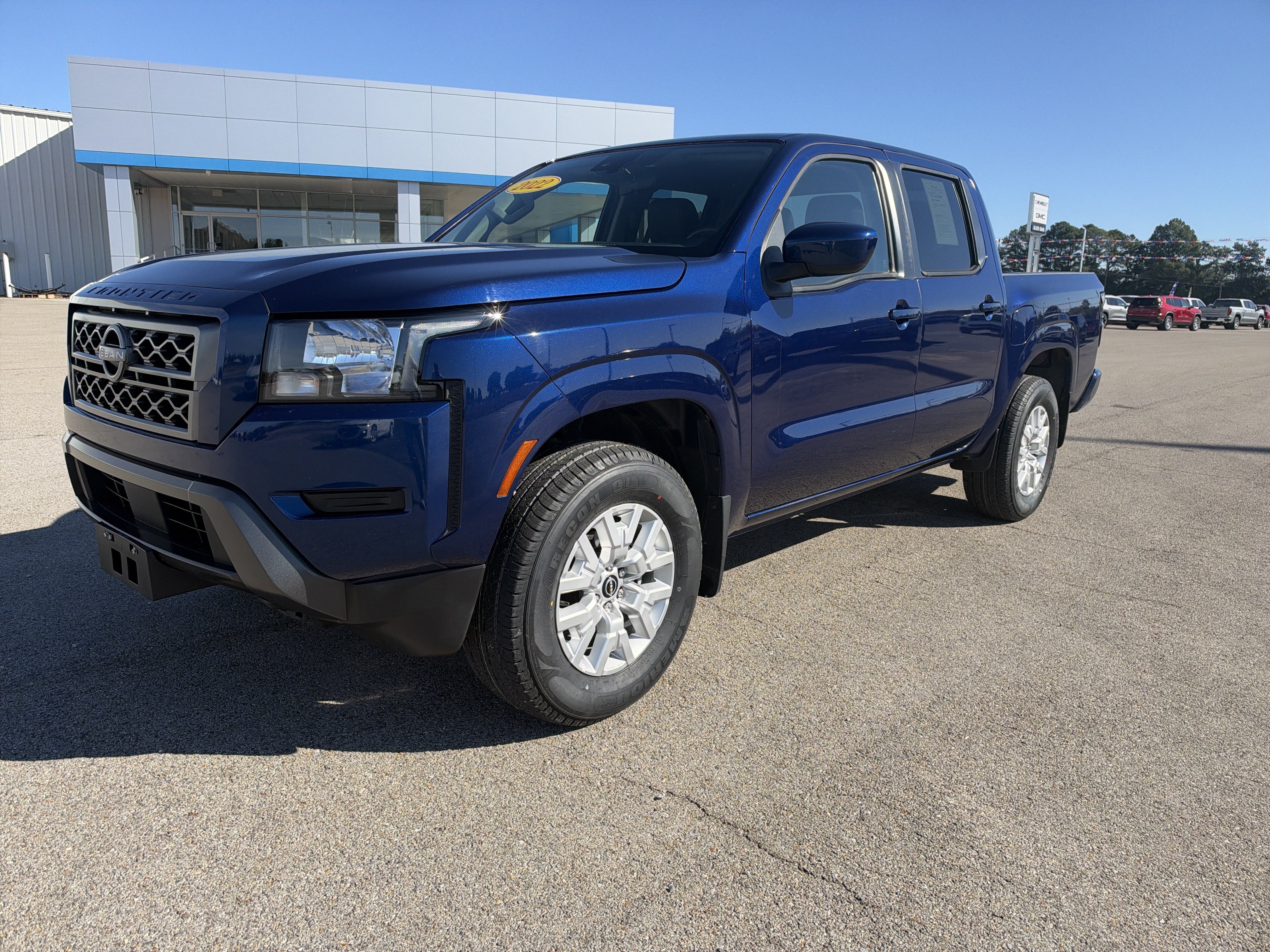 2022 Nissan Frontier SV