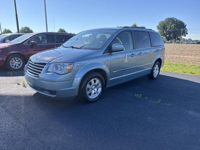 2009 Chrysler Town & Country Touring