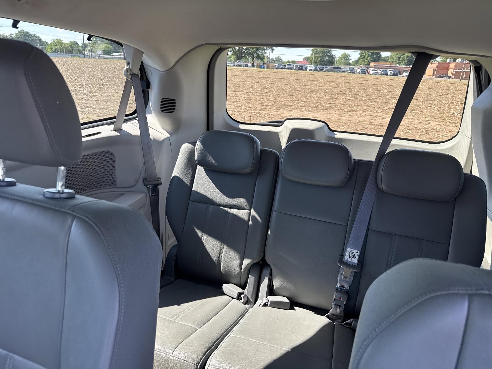 2009 Chrysler Town & Country Touring