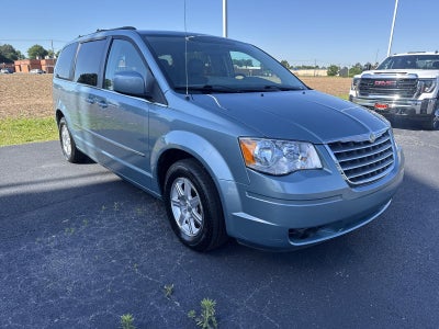 2009 Chrysler Town & Country Touring