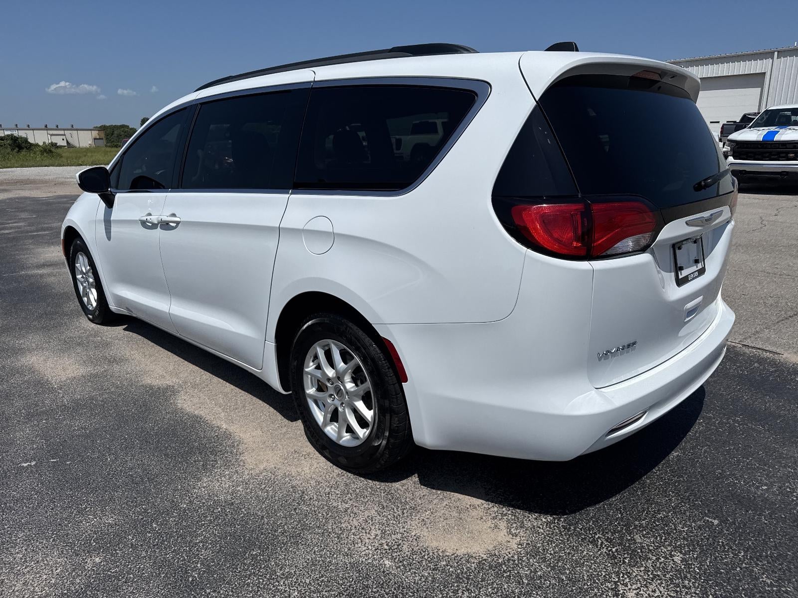 2021 Chrysler Voyager LXI