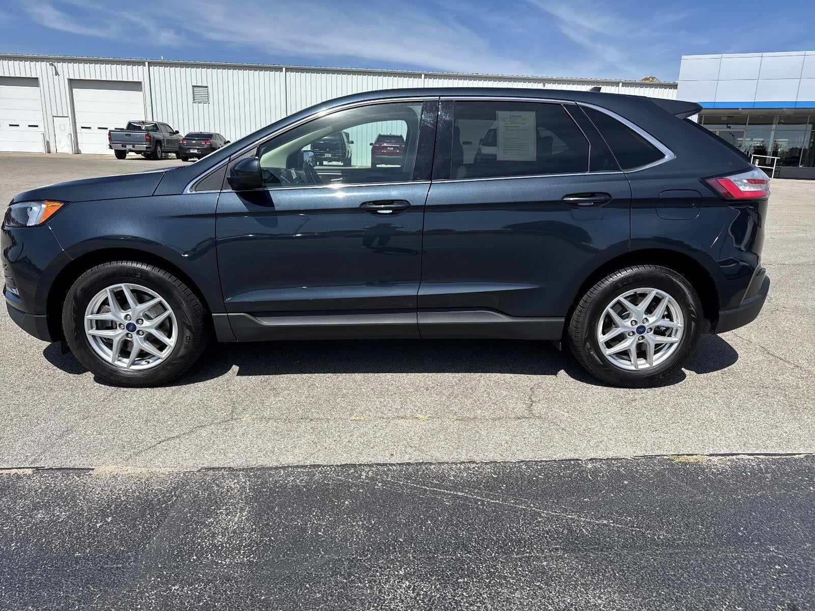 2022 Ford Edge SEL