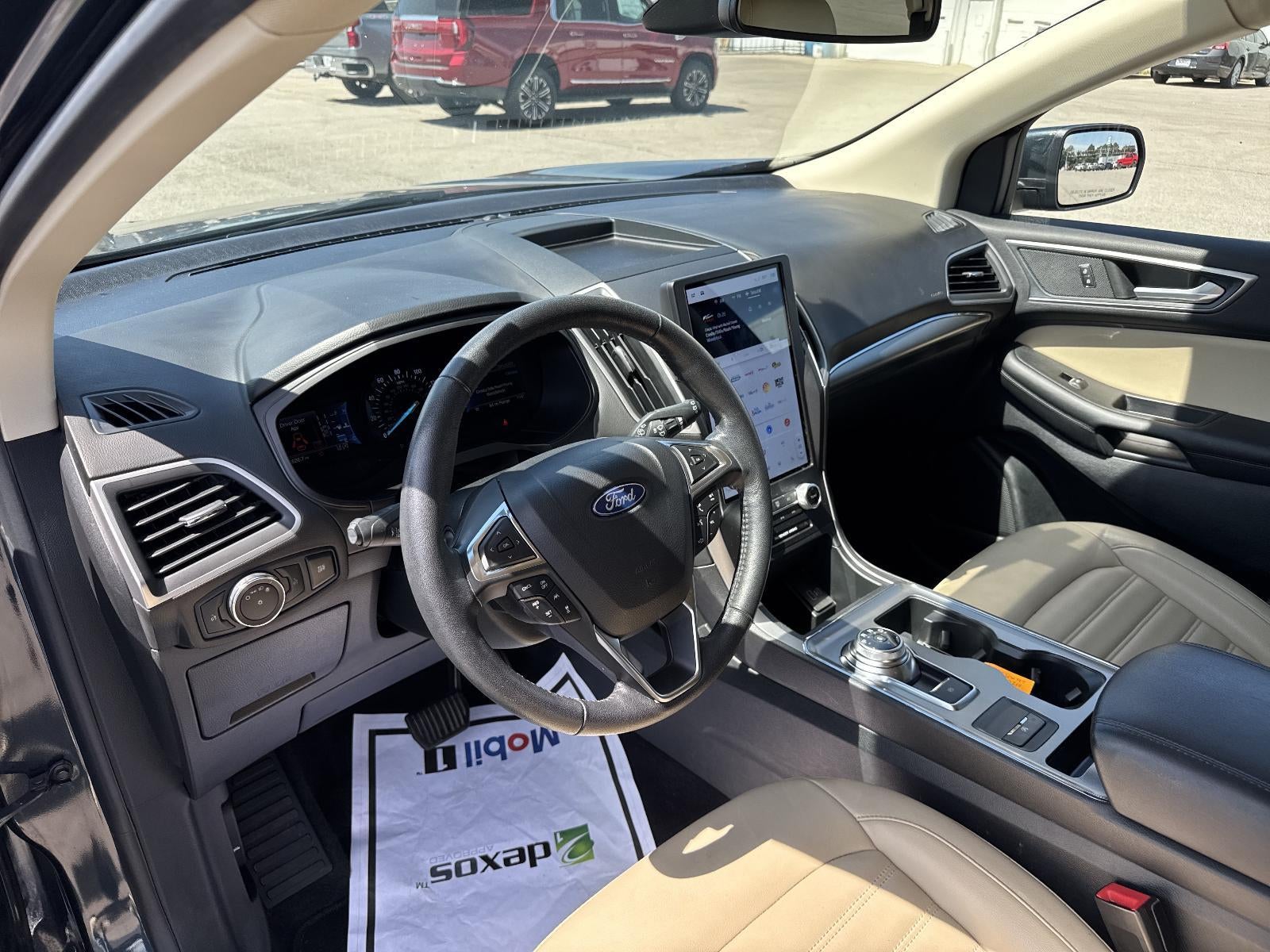 2022 Ford Edge SEL