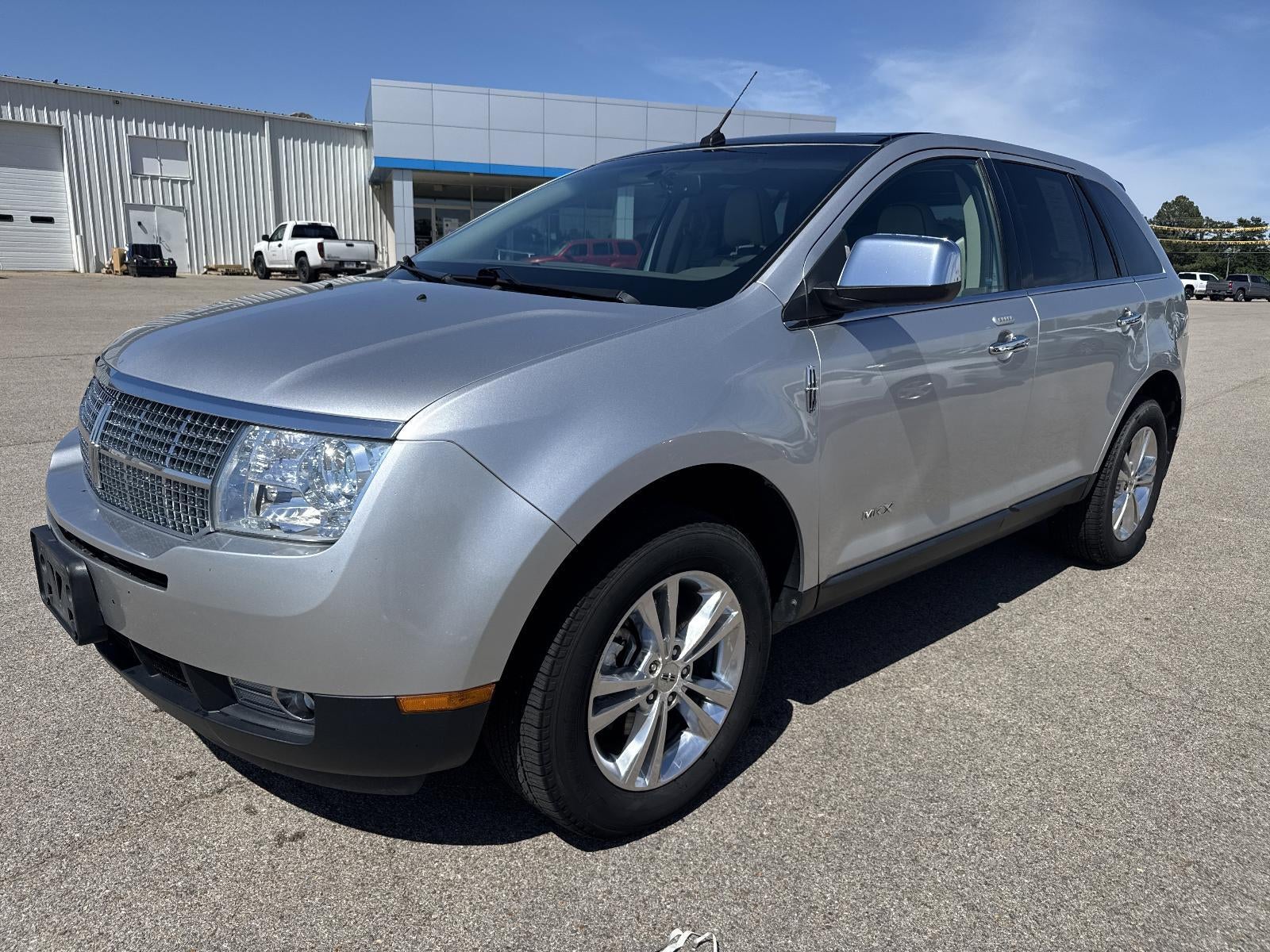 2010 Lincoln MKX FWD's photo