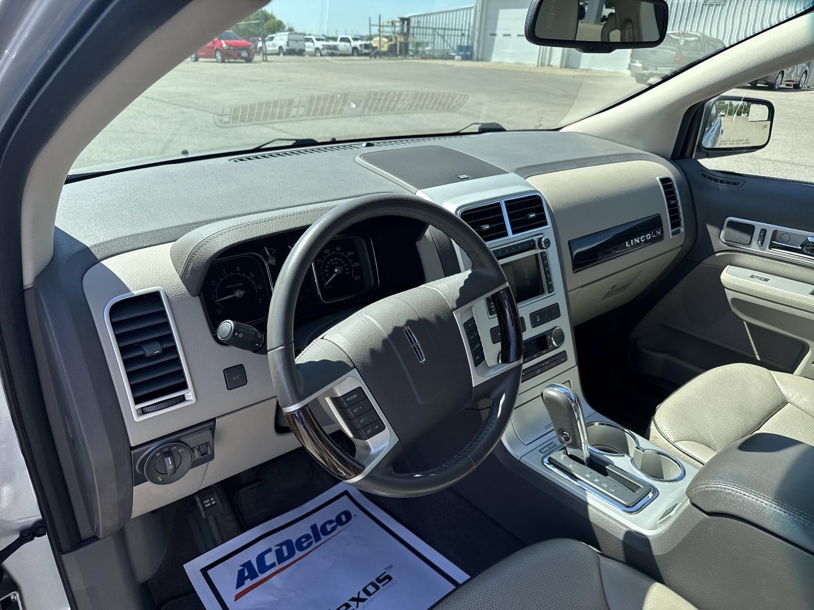 2010 Lincoln MKX Base