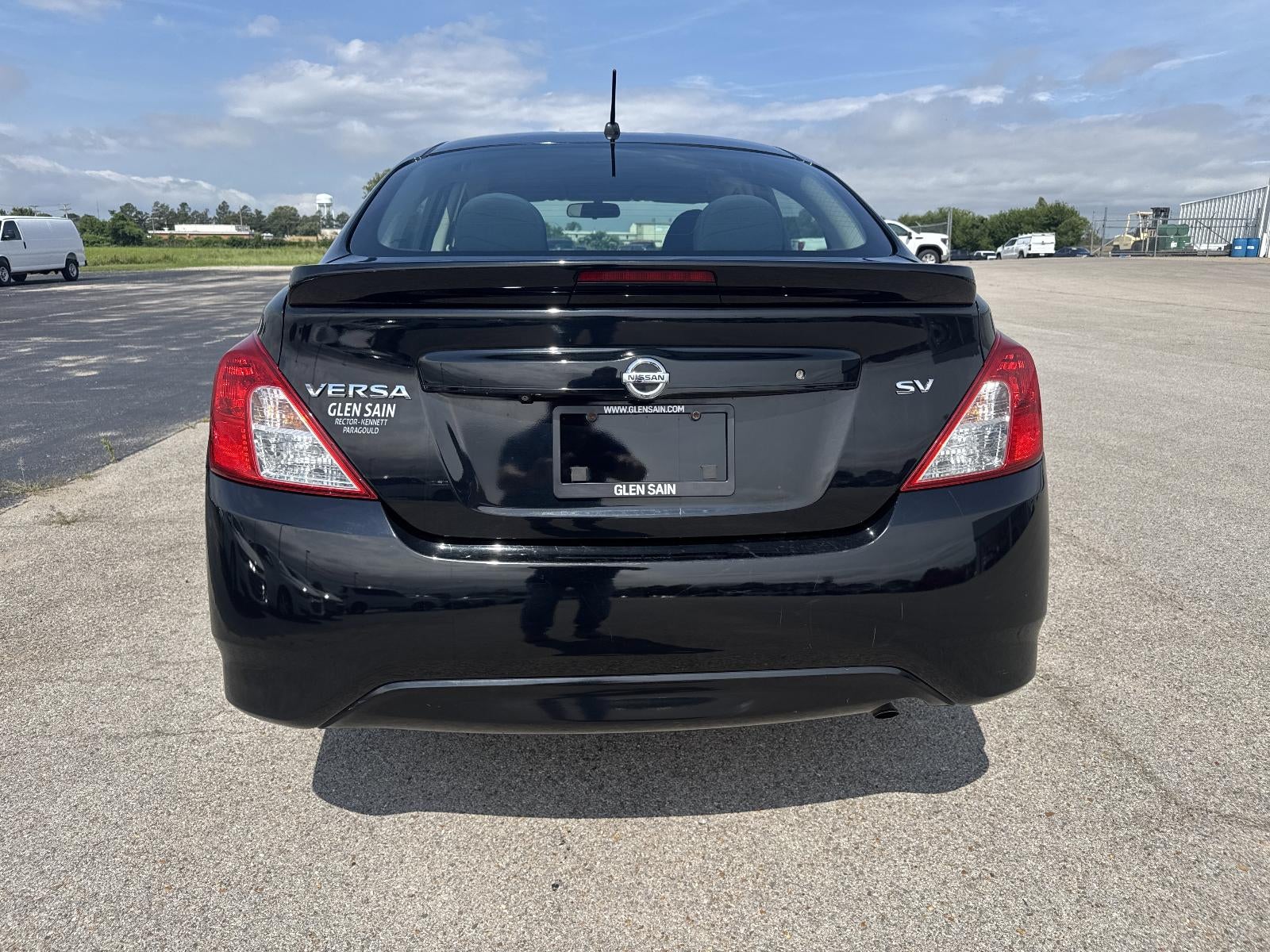 2019 Nissan Versa Sedan SV