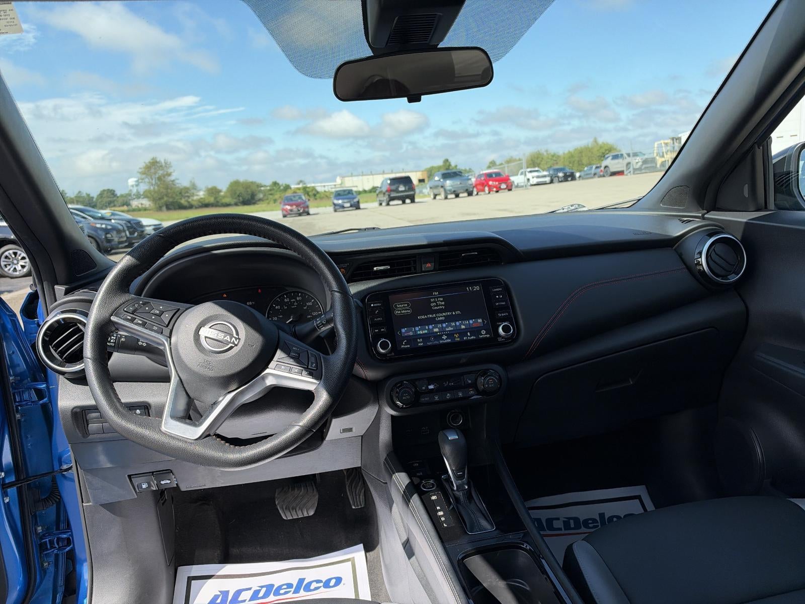 2024 Nissan Kicks SR