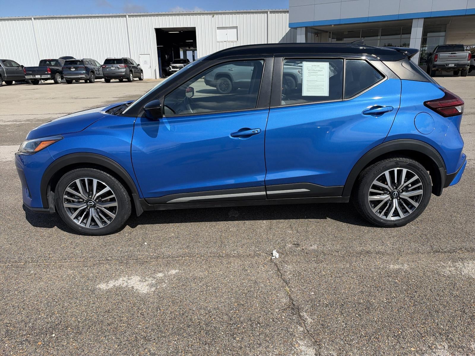 2024 Nissan Kicks SR