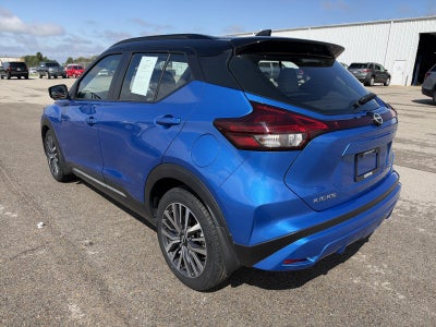 2024 Nissan Kicks SR
