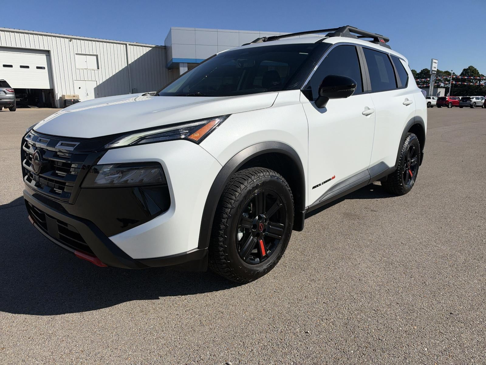 2025 Nissan Rogue Rock Creek